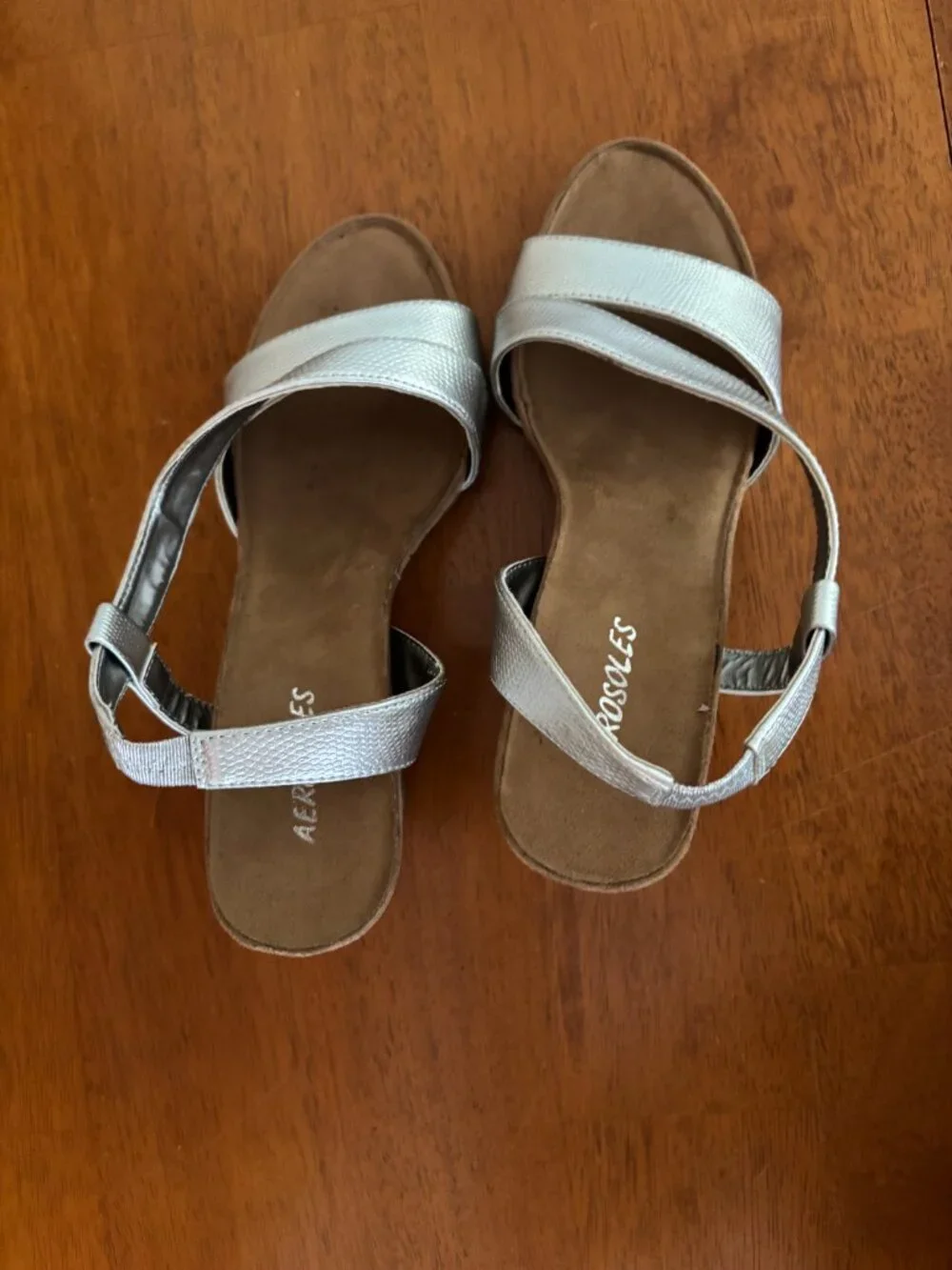Aerosoles Wedge Women Strappy Sandal Size 9 Silver Metallic Pewter Cork NEW